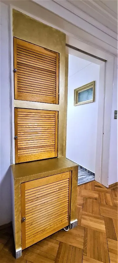 Central Arghezi Art Deco Apartment Piata Universitatii Boekarest